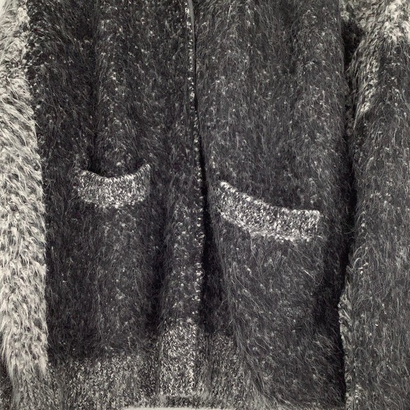 NEW! RE/DONE Size Small Oversized Crew Cardigan Black Ecru $550 msrp I10-1 - Picture 6 of 9